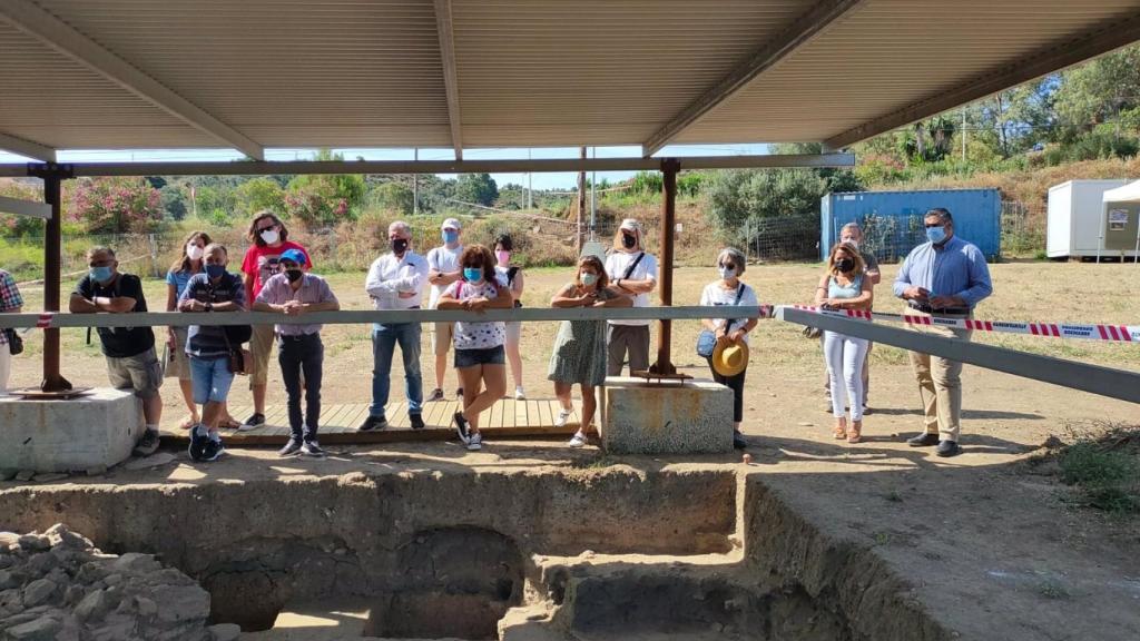 Visita al yacimiento del Cortijo de Acebedo de Mijas.