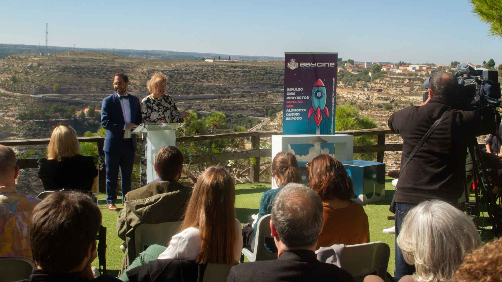 El acto se celebró en el mirador de Alcalá del Júcar (Albacete)