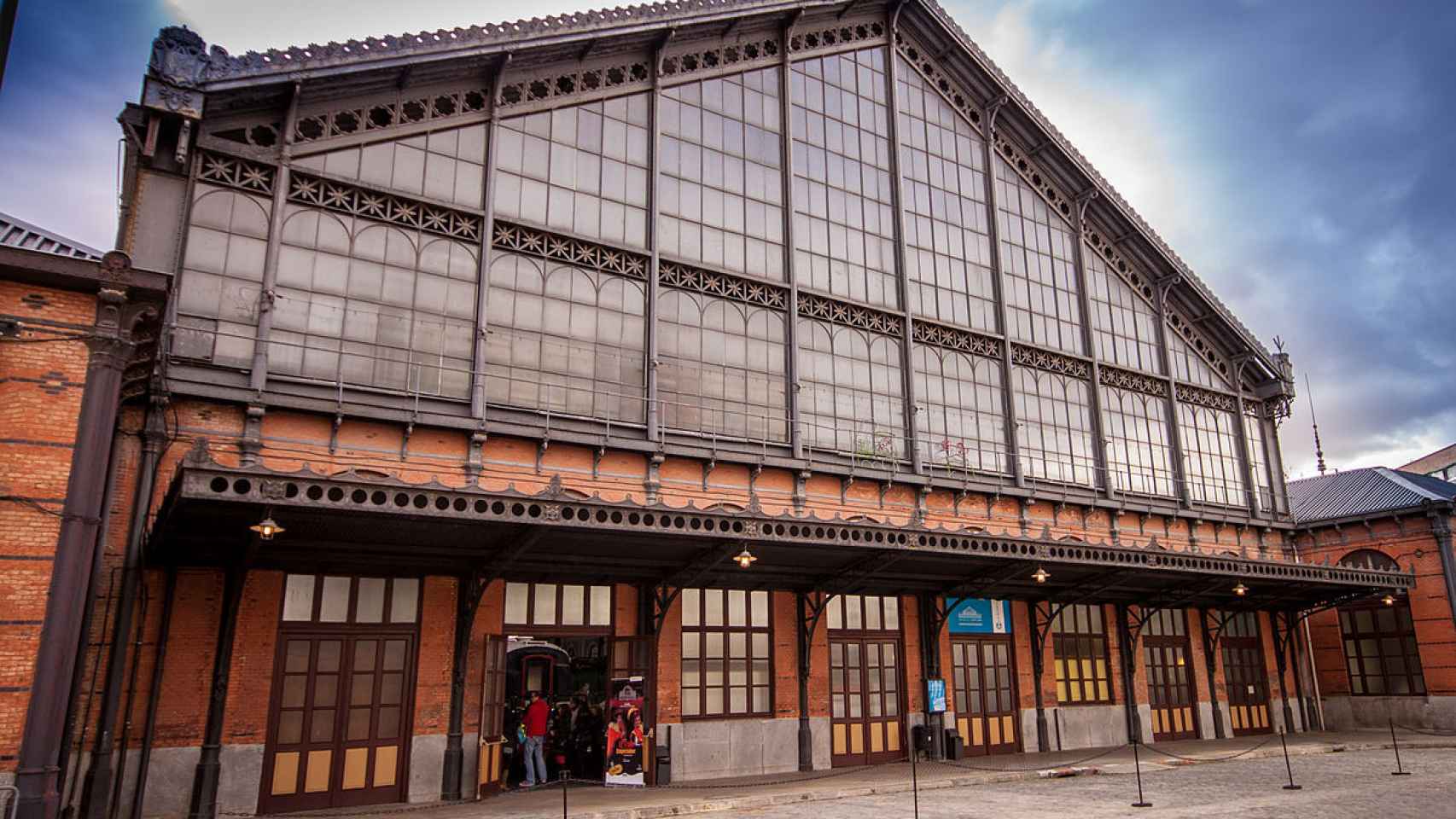 Fachada Museo del Ferrocarril.