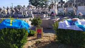 Homenaje a los fusilados en el cementerio parroquial de Celanova (Ourense)