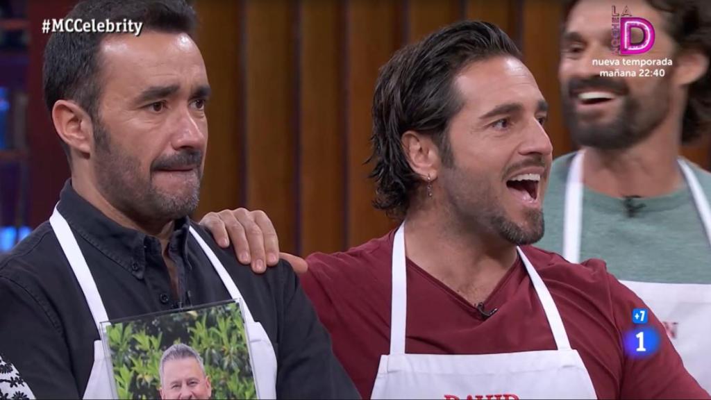 Juanma Castaño junto a David Bustamante durante la primera prueba de la noche.