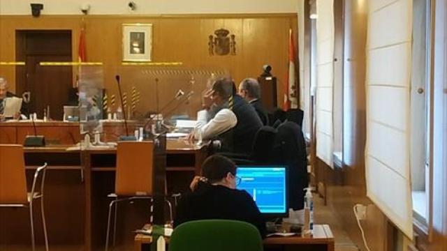 Fiscalía mantiene su petición para el guardia civil que actuaba como conseguidor de armas