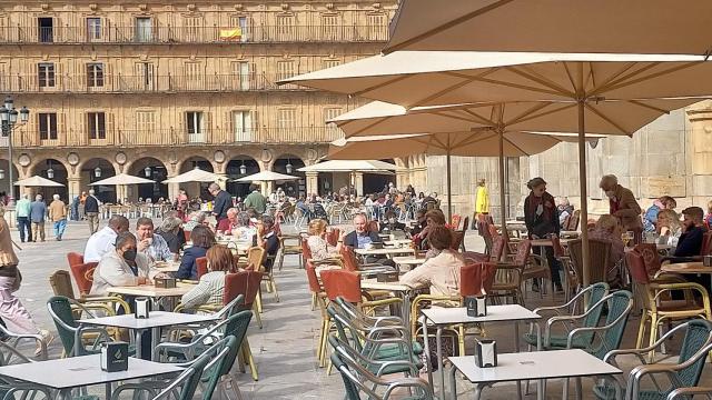 Terrazas en la Plaza Mayor de la capital salmantina