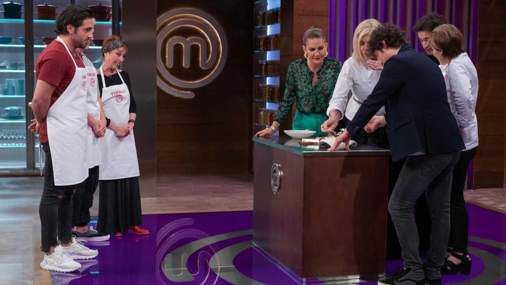 RTVE ha recibido numerosas críticas por la duración de la emisión de 'MasterChef'.