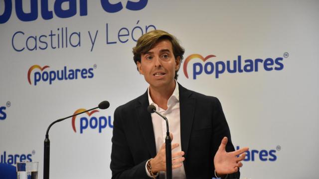 Pablo Montesinos en la sede del Partido Popular de Castilla y León