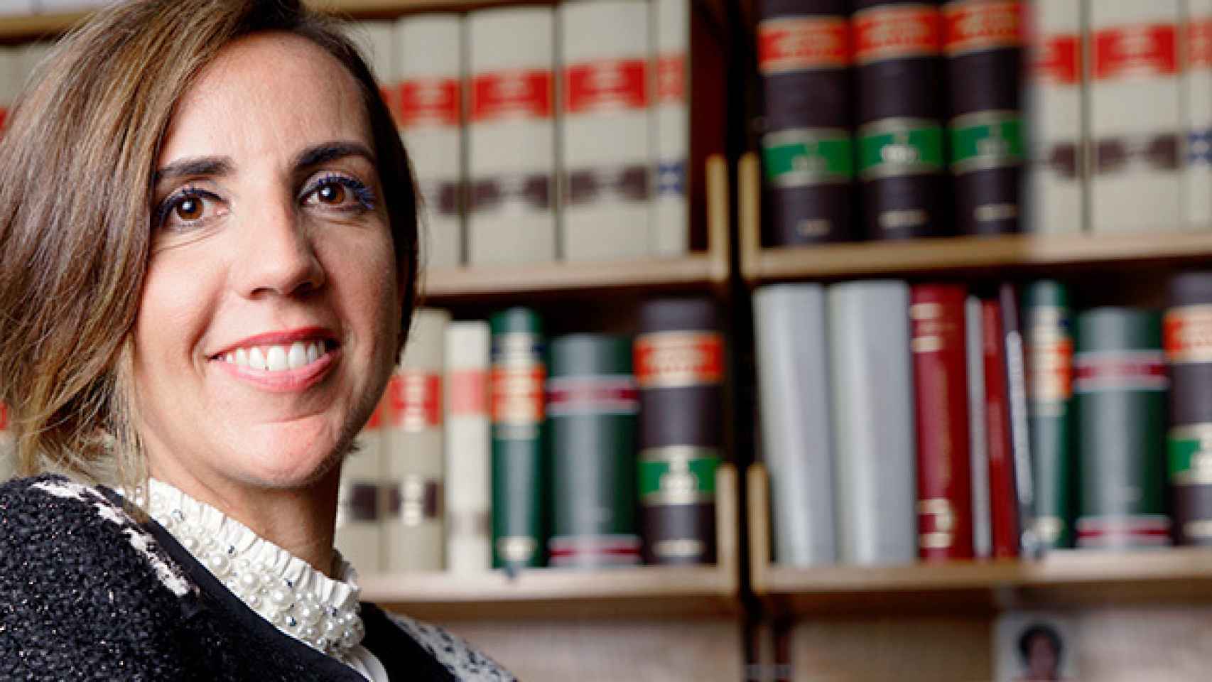 Adriana Bonezzi, abogada y experta en asuntos públicos