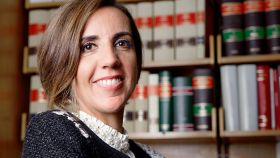 Adriana Bonezzi, abogada y experta en asuntos públicos
