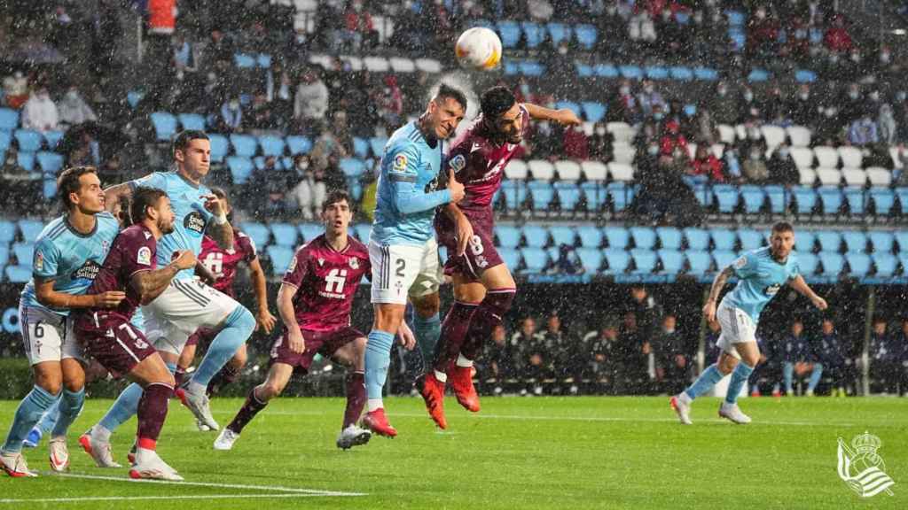 Real Sociedad y Celta se batieron bajo la lluvia en Balaídos