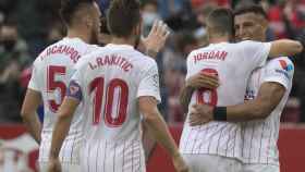 El Sevilla celebra un gol contra Osasuna