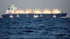 Un barco que transporta gas licuado, del que Catar es líder mundial en exportación.