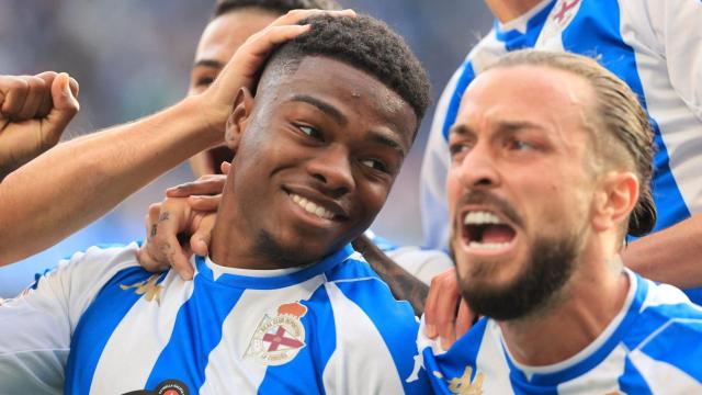 William de Camargo celebra el gol de la victoria del Deportivo