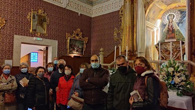 Los participantes de ‘Viajero, yo te enseñaré Segovia’ durante su visita cultural