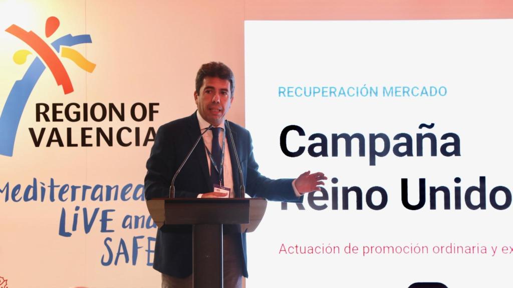 Carlos Mazón ha presentado el plan del patronato Costa Blanca, en la feria de Londres sin la presencia de Generalitat.