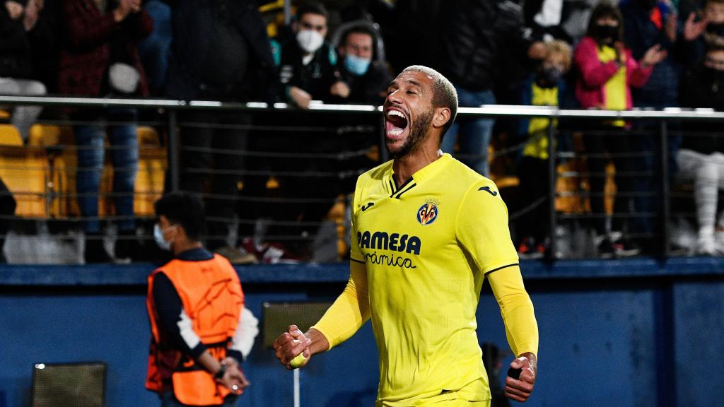 El rostro de Capoue celebrando su tanto con el Villarreal