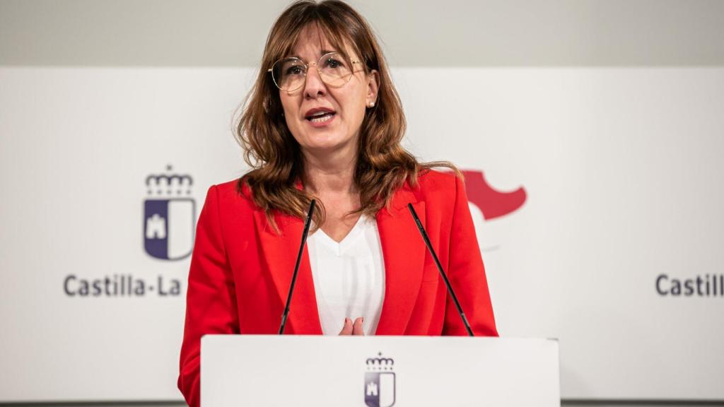 Blanca Fernández, consejera portavoz del Gobierno de Castilla-La Mancha, este martes en rueda de prensa