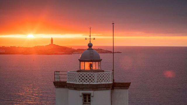 El Faro de Mera y la Torre de Hércules