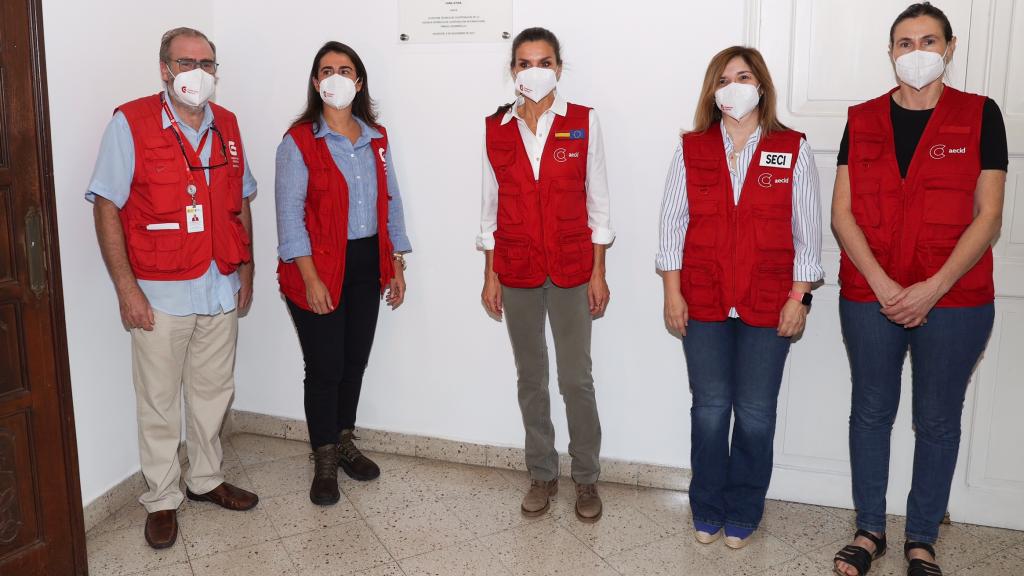 La reina Letizia se encuentra en Paraguay en un viaje de cooperación.