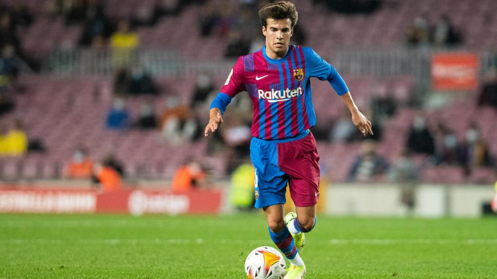 Riqui Puig, durante un partido del FC Barcelona