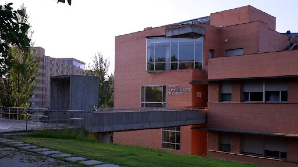 Edificio del Centro de Investigación del Cáncer, situado en el Campus Unamuno de la USAL