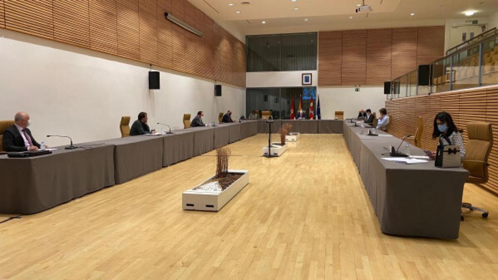 Imagen de archivo de una reunión del pleno del Ayuntamiento de Salamanca en el Palacio de Congresos
