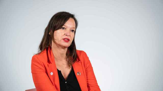 Leire Pajín, presidenta de REDS, en una entrevista sobre la COP26 y los ODS con ENCLAVE ODS.