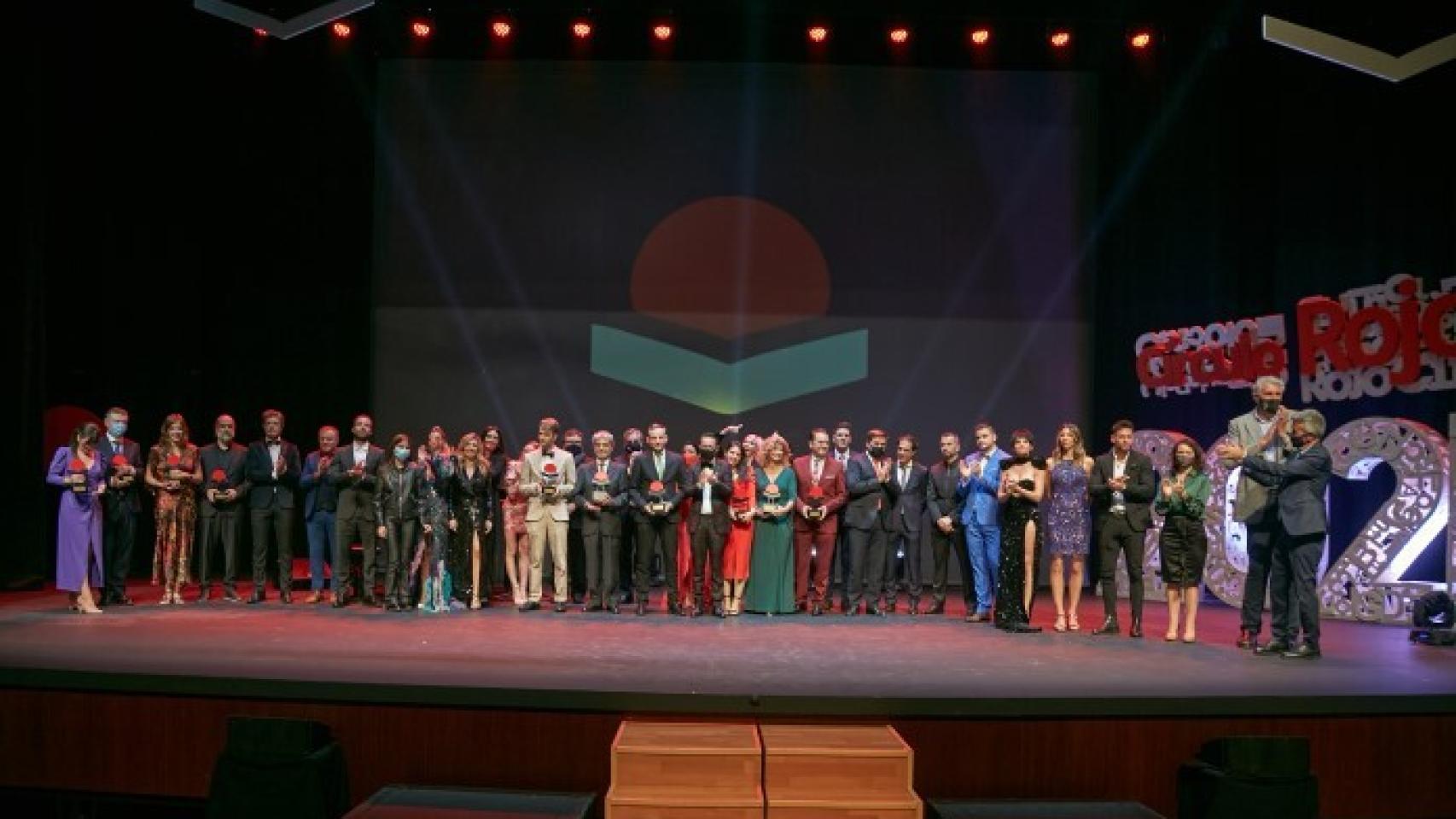 Foto de familia de la gala de los VII Premios Círculo Rojo