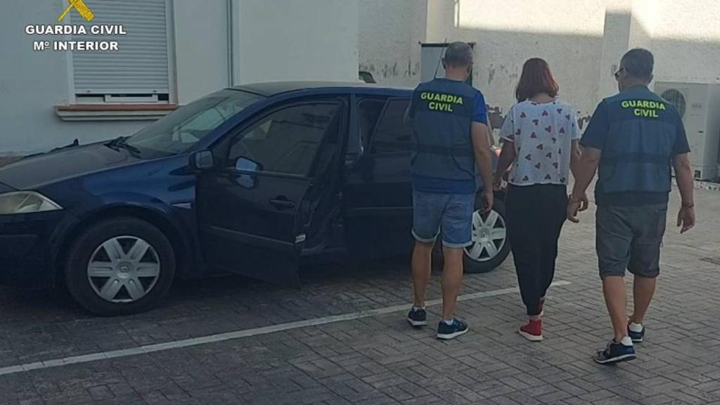 Detenida una trabajadora rusa de una correduría de seguros de Benidorm por estafar a 36 compatriotas