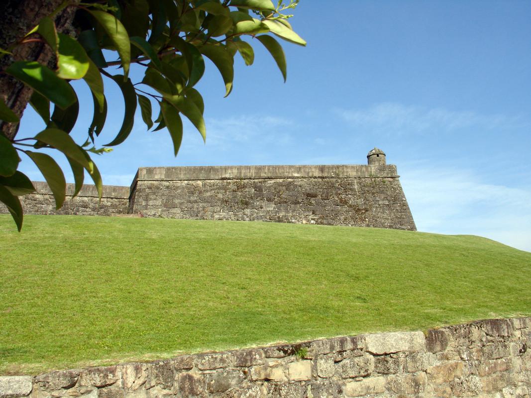 Castillo de Salvaterra  (Fuente: Turismo Rías Baixas)