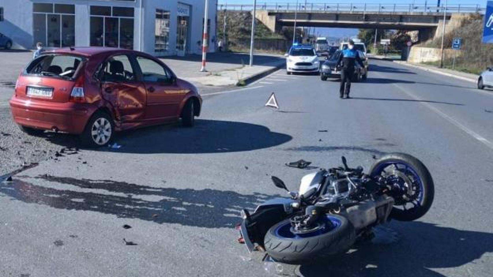 Imagen del accidente sufrido por el motorista