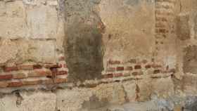 Imagen de la Iglesia de Santa María del Castillo con uno de los pegotes de cemento