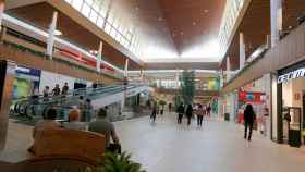El interior del centro comercial Albacenter. Foto: LAR España.