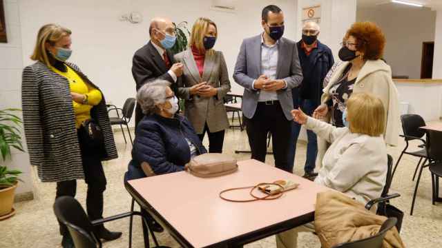 La Xunta firma dos convenios para promover actividades de envejecimiento activo en Vigo