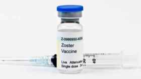 Vacuna contra el herpes zóster.