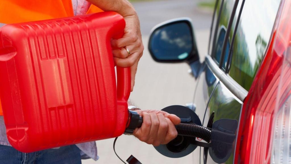 Recipiente con combustible