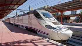 El AVE de Ourense y Zamora a Alicante suma 32.000 viajeros en su primer mes de circulación