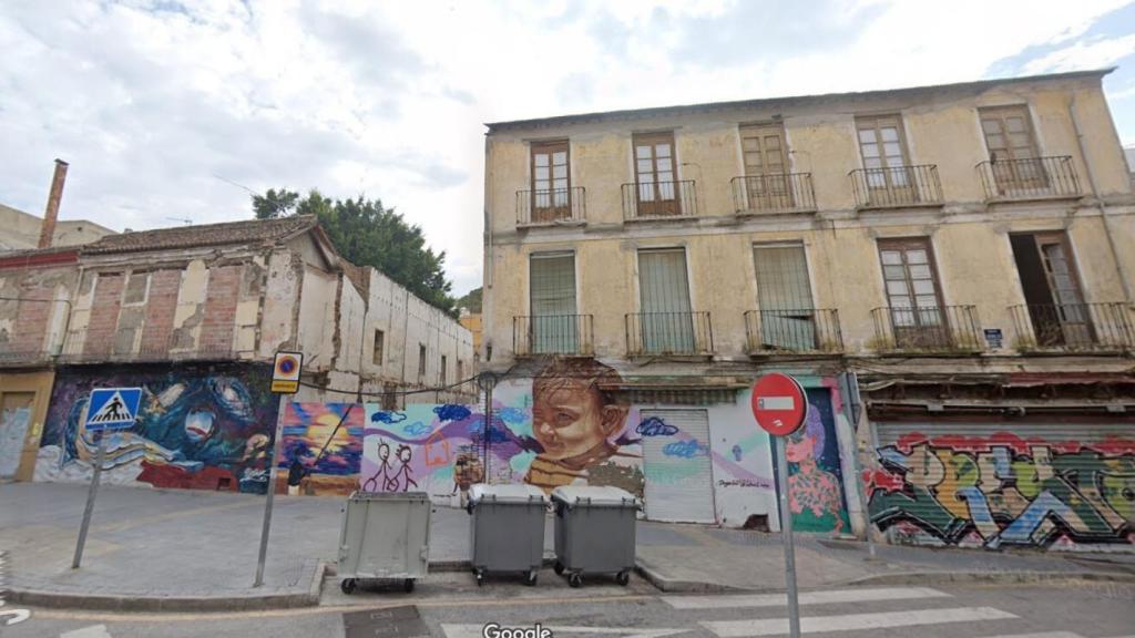 Imagen un edificio del barrio de la calle Lagunillas, en Málaga.
