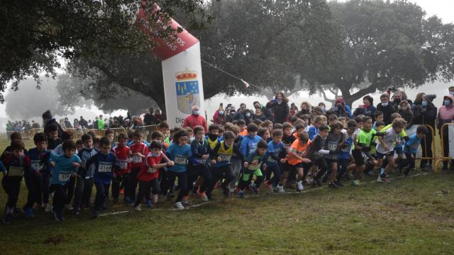 Salida del  Campeonato de Juegos Escolares de Campo a Través de Salamanca