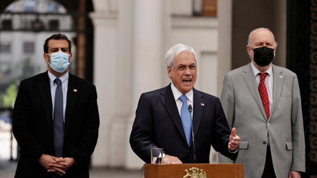 Sebastián Piñera durante una rueda de prensa en el palacio de La Moneda, Santiago.