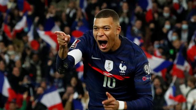 Mbappé celebrando un gol con Francia