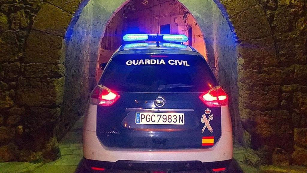 Tres detenidos, entre ellos un menor, tras ser sorprendidos robando en una nave de Almonacid de Zorita