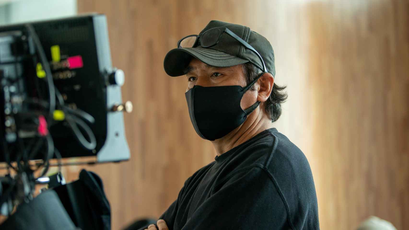 KIM Jee-Woon en el set de rodaje de 'DR. Brain'