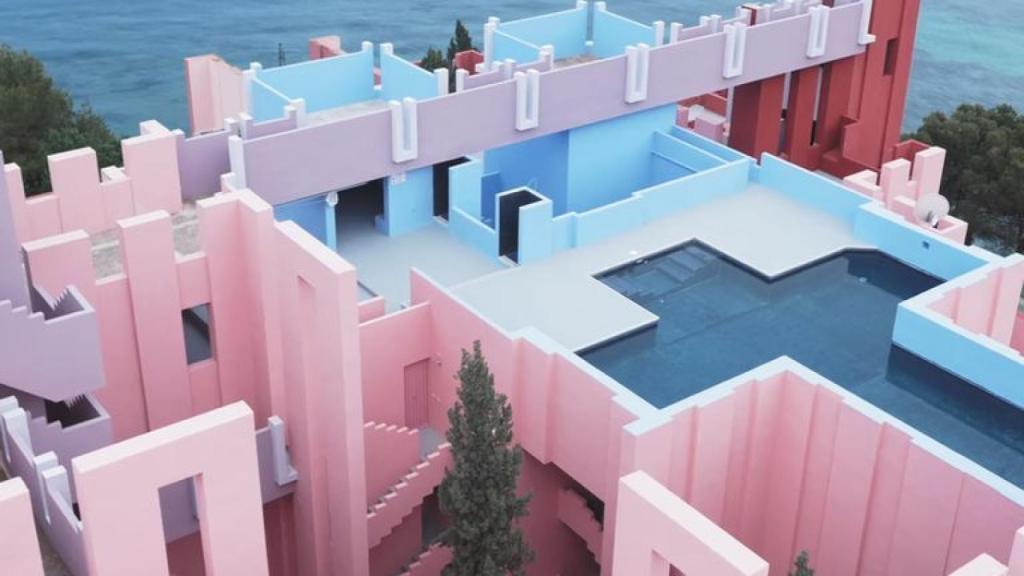 Imagen de la Muralla Roja de Calpe.