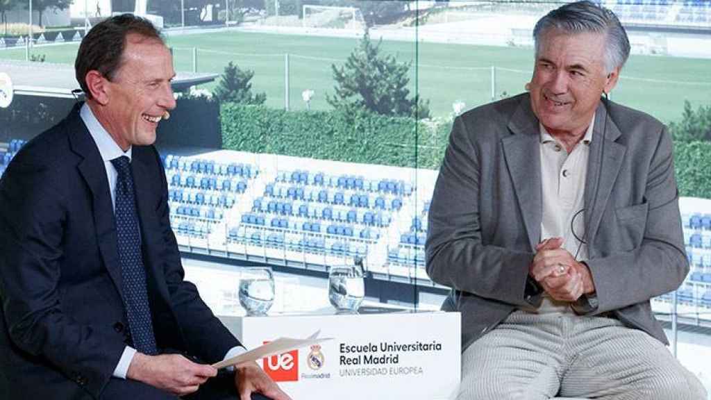 Emilio Butragueño y Carlo Ancelotti, en un acto en la Ciudad Real Madrid