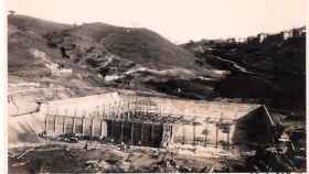 Imagen de archivo de la construcción del depósito de agua de Fuente Olletas, en Málaga.