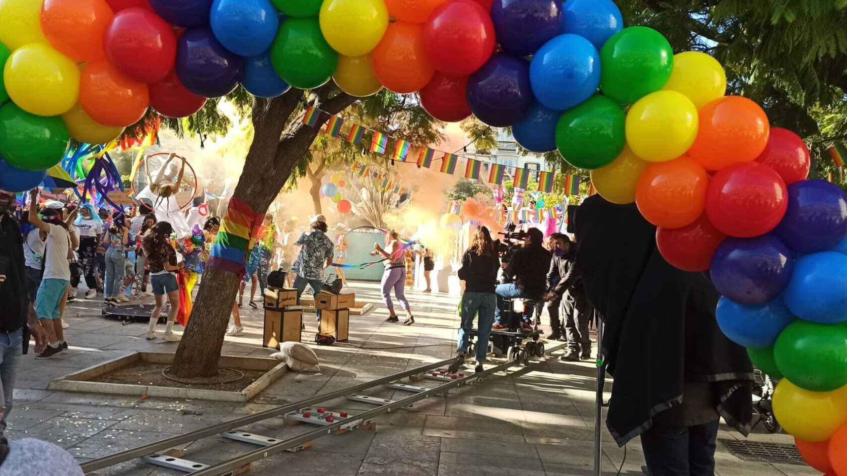 La plaza de la Merced se ha convertido en una fiesta del Orgullo LGTB.