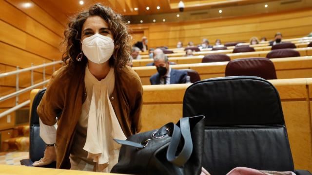 La ministra de Hacienda, María Jesús Montero, durante la sesión de control al Gobierno en el Senado.