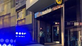 Un detenido por atracar una sucursal de Caixabank en Carral (A Coruña) y llevarse 600 euros