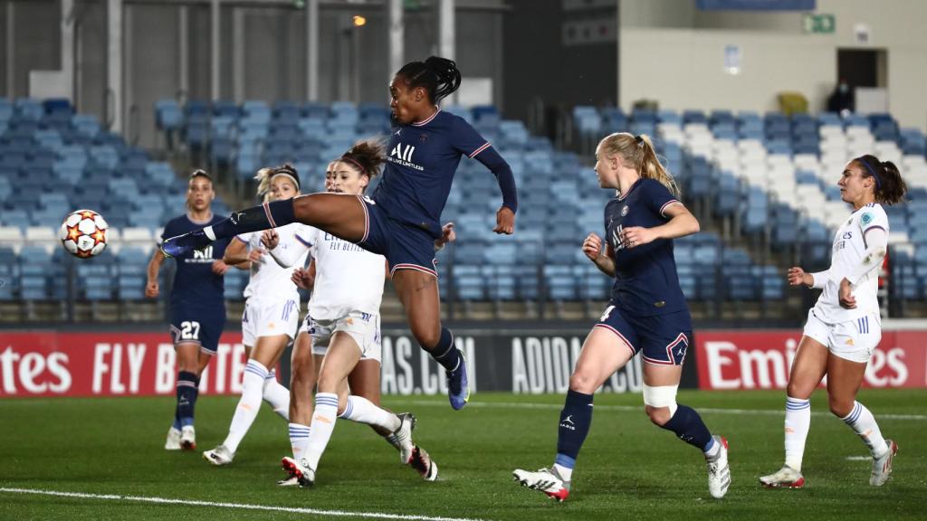 Katoto anotando en el Real Madrid Femenino - PSG