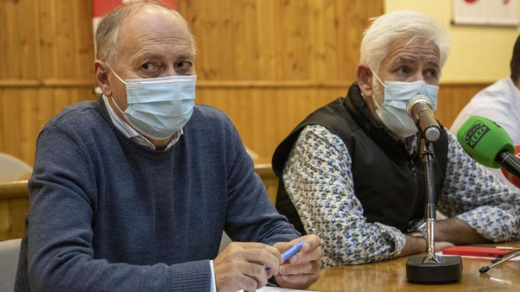 Faustino Temprano (secretario regional de UGT en Castilla y León) y Marcelino Muñoz (secretario provincial de UGT en Salamanca)