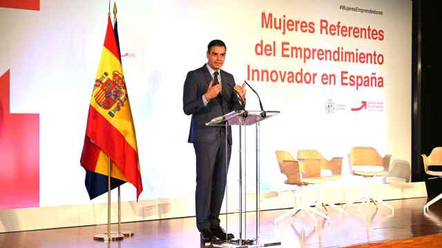 El presidente del Gobierno, Pedro Sánchez, en un acto con motivo del Día Internacional de la Mujer Emprendedora